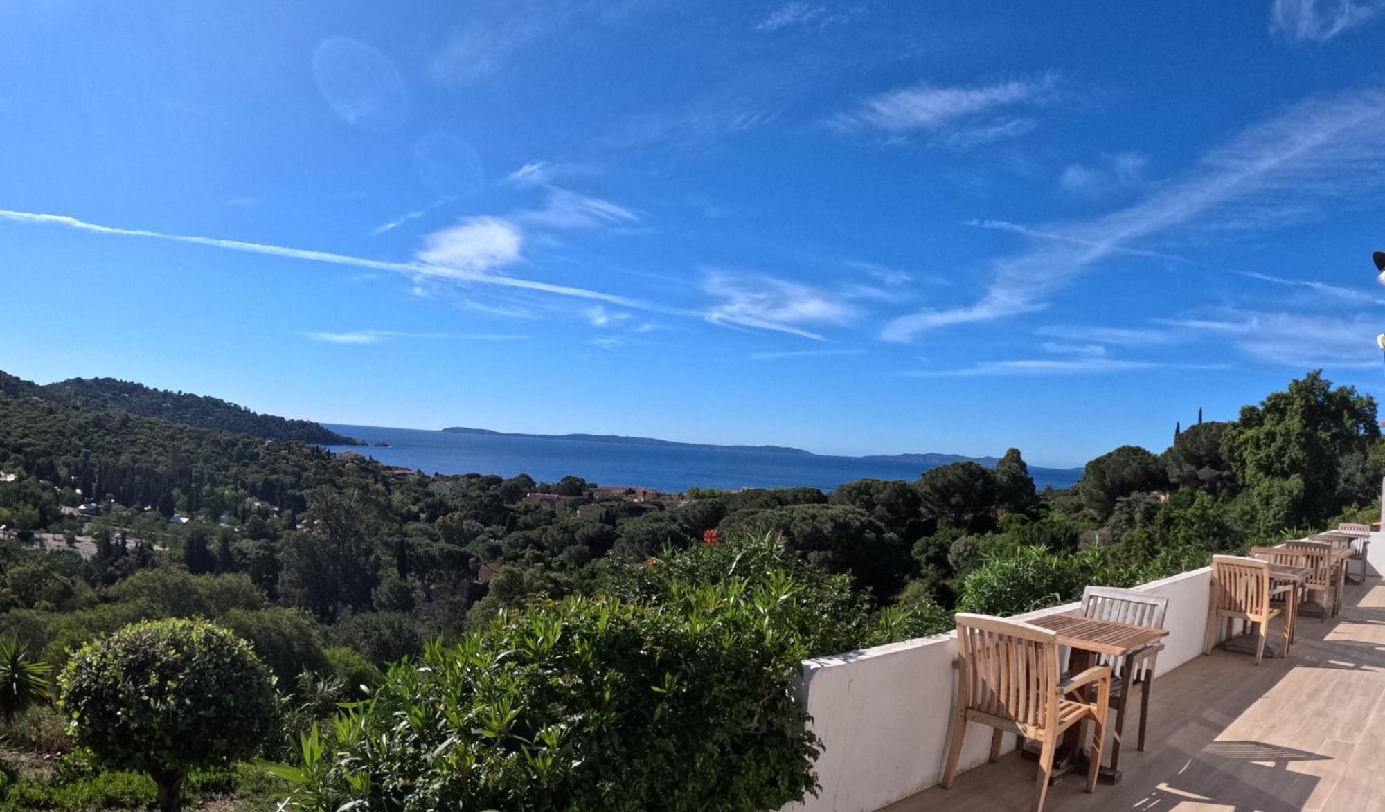 Azur Hotel Le Lavandou Exteriér fotografie